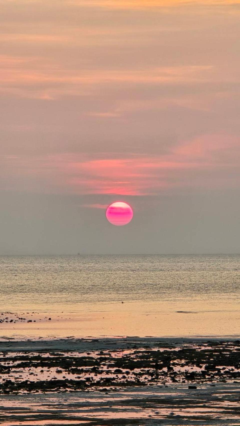 Charcoal Panwa Beach Phuket Ban Tha Khreng Εξωτερικό φωτογραφία